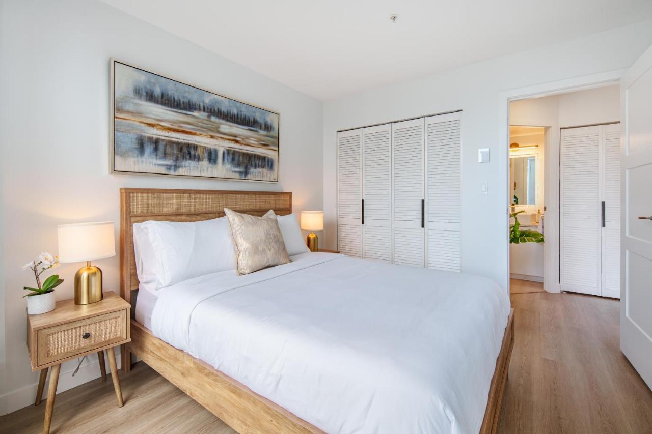 Best Location Downtown Chic Suites Vancouver Exterior foto