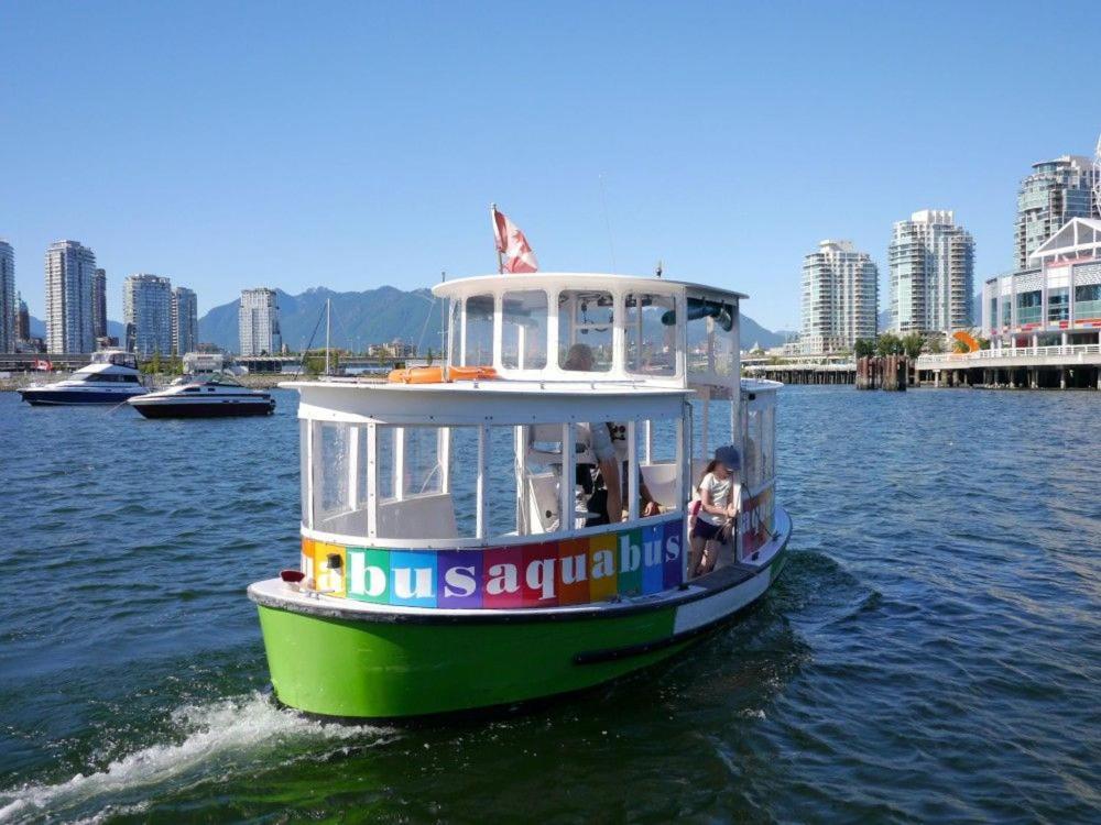 Best Location Downtown Chic Suites Vancouver Exterior foto